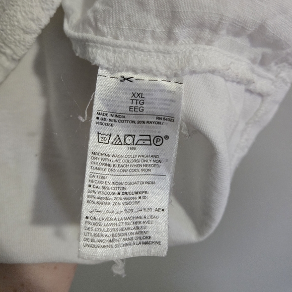 Old Navy White Lace-Front XXL Blouse - Picture 6 of 6